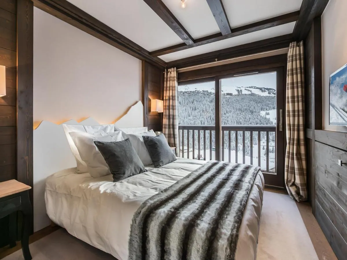 Luxueux Appartement 4 Chambres Avec Parking Au Centre De Courchevel 1650 - Fr-1-563-64